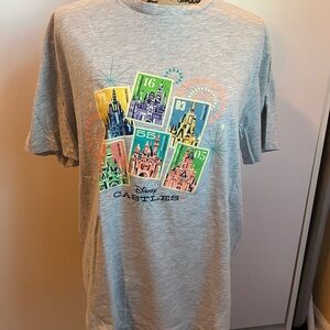 Disney Parks Castles Short Sleeve Unisex T-shirt in size Large